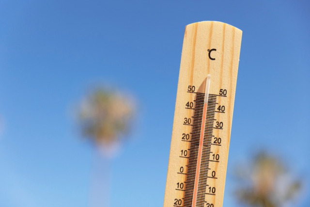 Bambini e caldo, i consigli per l’alimentazione estiva