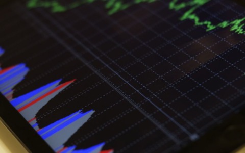 Code e rifornimenti esauriti a Firenze per lo sconto Eni
