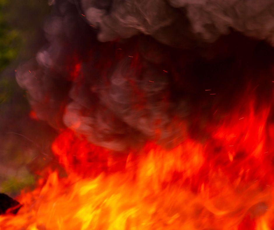 Incendio in un’officina a Vinci, intervento dei vigili del fuoco