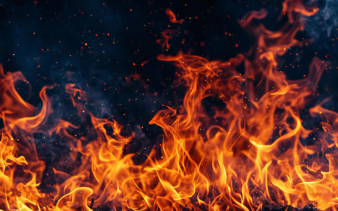 Email al Comune: il locale era considerato a rischio incendio