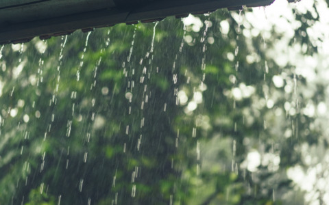 Temporali e temperature in calo: scatta l’allerta arancione