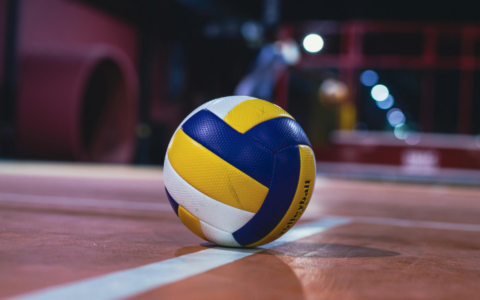 La pallavolo cresce, ma le palestre non bastano