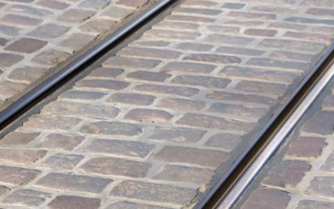 Commercianti contro i ritardi della tramvia: chiesti danni al Comune